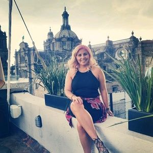 Meet your Posher, Krystal